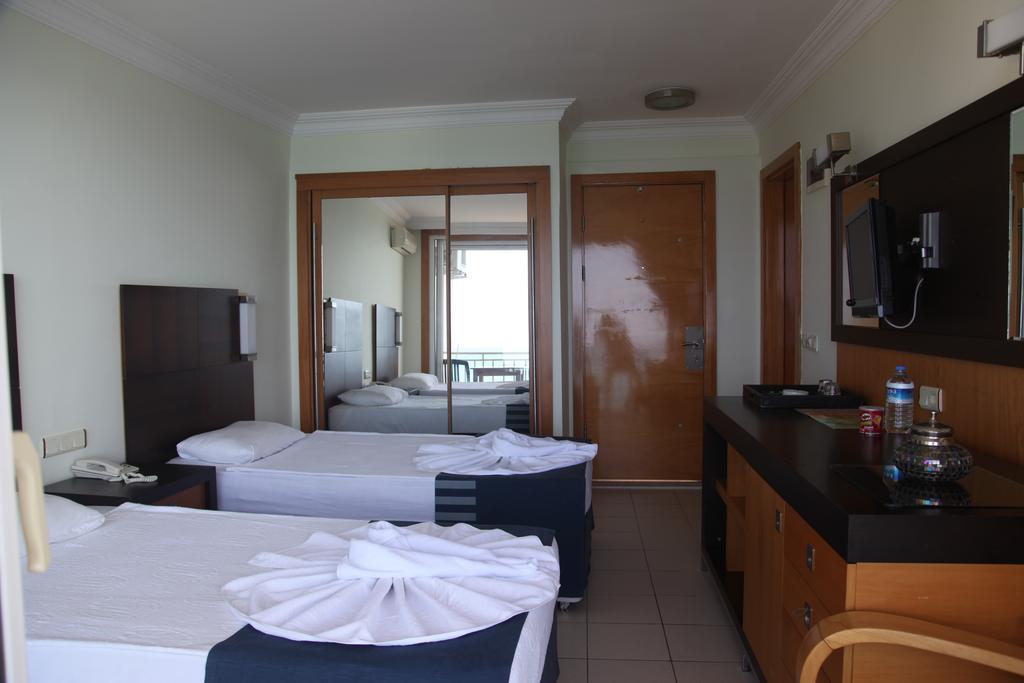 Yali Hotel Side Room photo